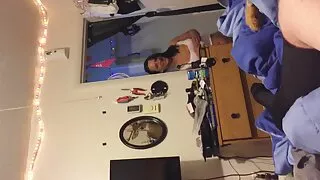گہری مقعد جنسی کے ساتھ اردو سیکسی فلم ایک dildo ہے ریلی کی پسندیدہ چیز