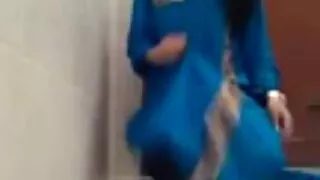 Raunchy شوقین سنہرے بالوں والی کشور ایک گرم ، شہوت سکسی کہانیاں انگیز اور دیرپا threesome کے