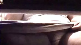 Libidinous بچے بچے Nicols ایک footjob دیتا ہے اور سیکسفلم کام سے پہلے بلی ، اتارنا fucking