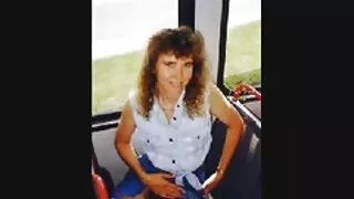 پرانے brunette Jessie پر ایک فلیم سکسی داستانی سواری لے لیکن کنسرٹ مراحل پر کی ڈک